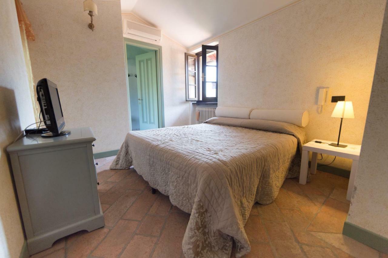 B&B Il Dosso Корте Франка Екстериор снимка